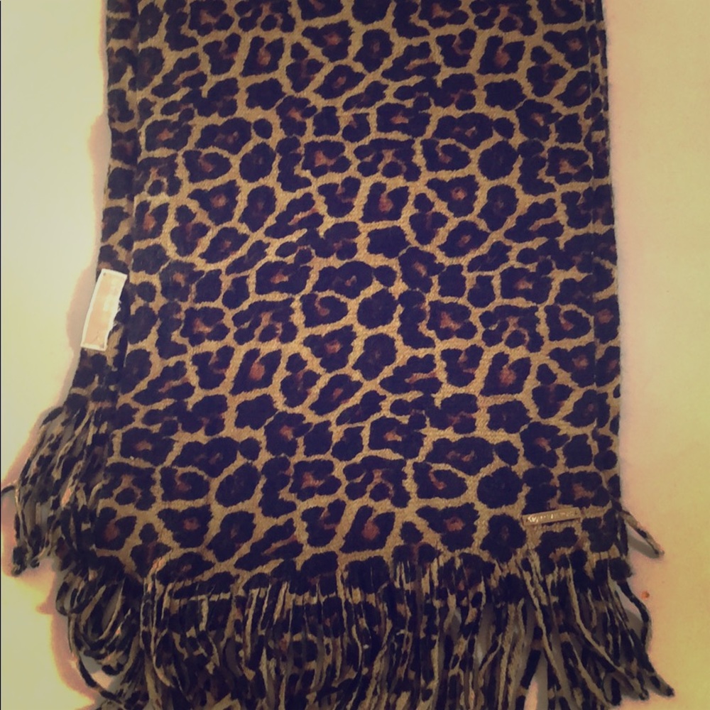 Michael Kors scarf